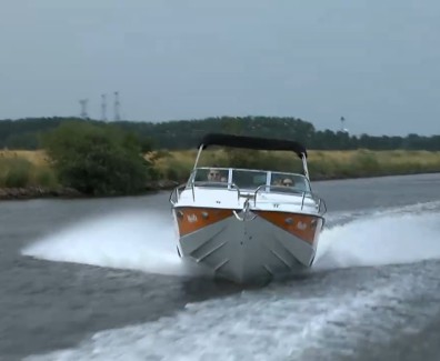 Entdecke Wassersport – Motorboote – Vimeo thumbnail