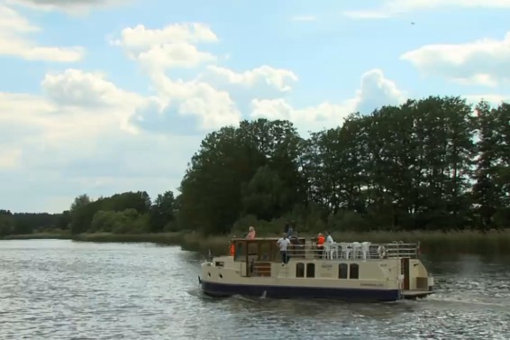 Entdecke Wassersport – Hausboote – Vimeo thumbnail